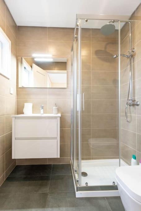City Center Apartments-Пенафиел Екстериор снимка